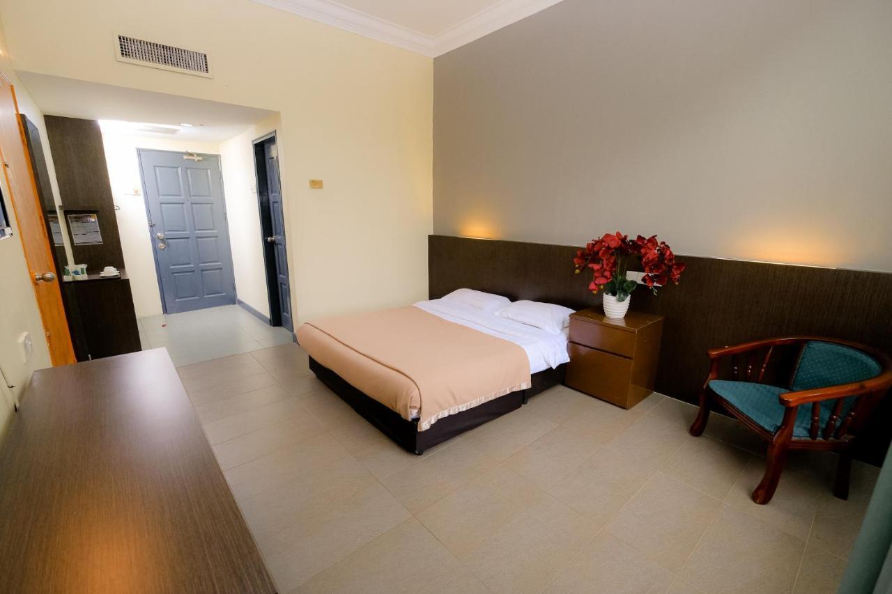 Super Oyo Capital O 90146 Alh Continental Resort Karak ภายนอก รูปภาพ