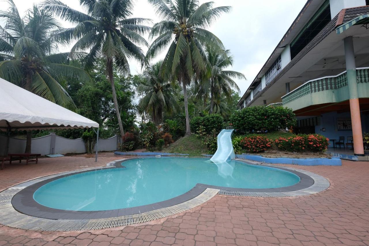 Super Oyo Capital O 90146 Alh Continental Resort Karak ภายนอก รูปภาพ