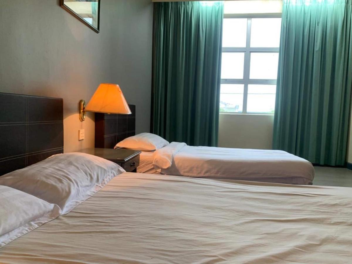 Super Oyo Capital O 90146 Alh Continental Resort Karak ภายนอก รูปภาพ