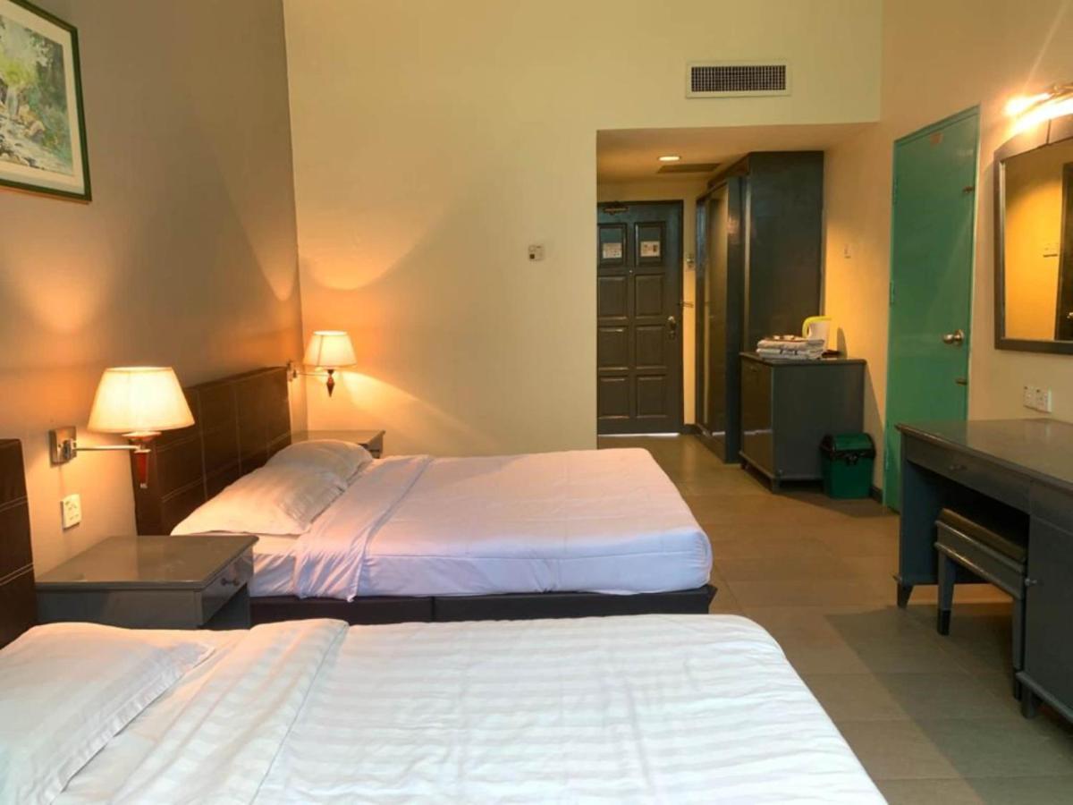 Super Oyo Capital O 90146 Alh Continental Resort Karak ภายนอก รูปภาพ