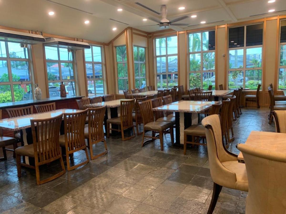 Super Oyo Capital O 90146 Alh Continental Resort Karak ภายนอก รูปภาพ